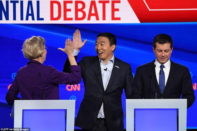 美國華裔總統候選人辯論妙語連珠，獲美媒稱讚，必應躺槍上熱搜