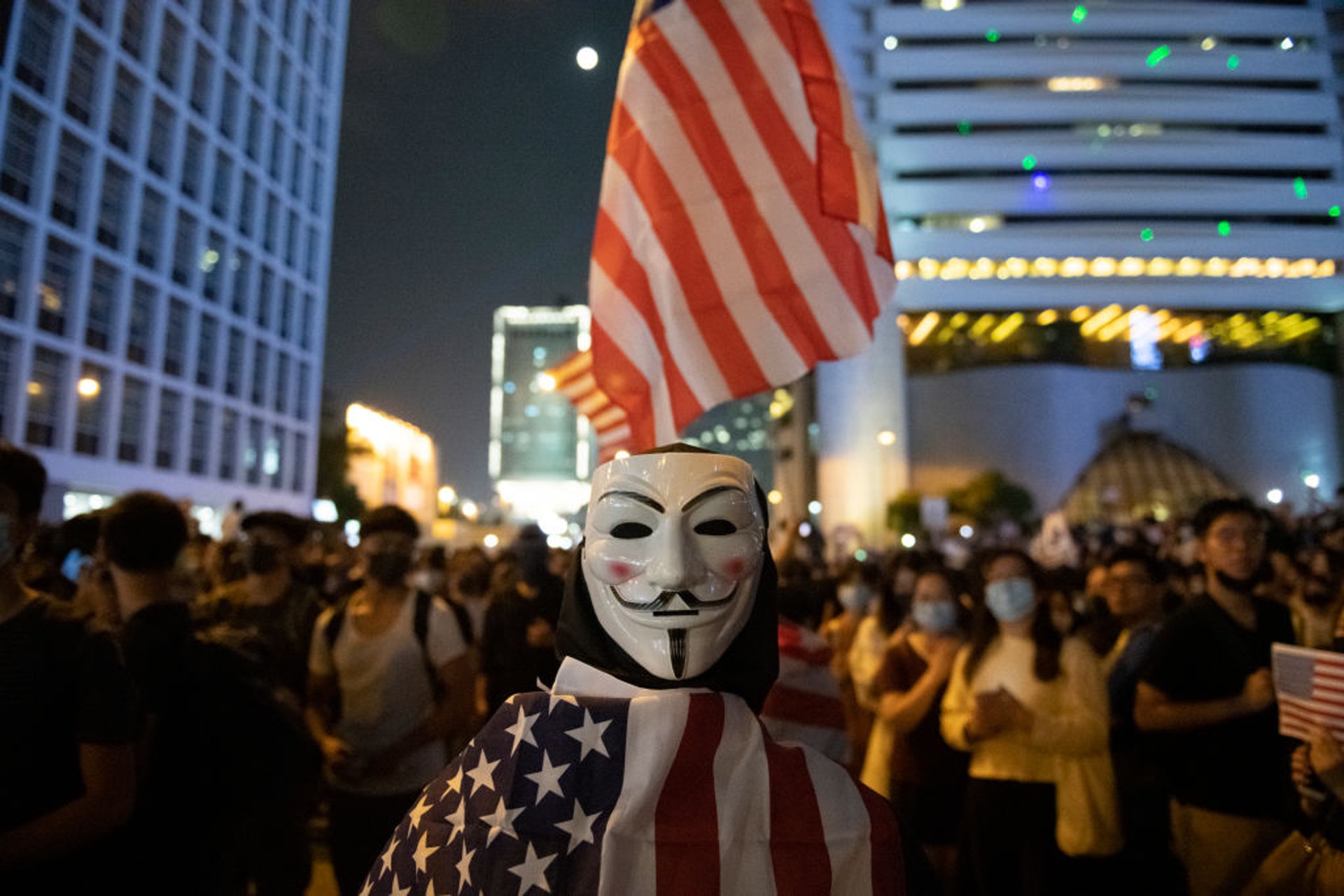 香港人權與民主法案：10月中，有香港民眾集會要求美國盡快通過香港人權法案（Getty Images）