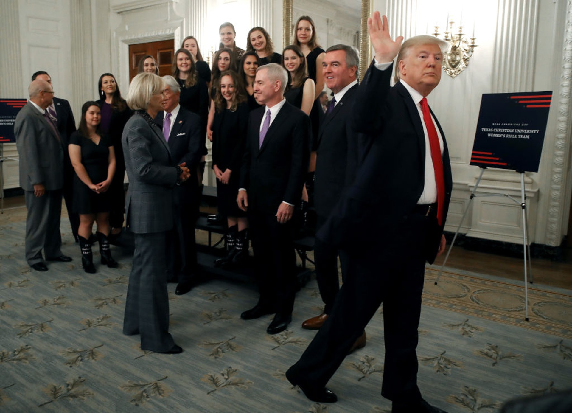 特朗普11月22日接受訪問後，當天在白宮接見體育界代表（Getty Images）