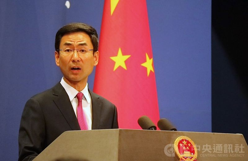 中國外交部發言人耿爽今天回應時仍強調「止暴製亂、恢復秩序」是香港當前最緊迫的任務，並指貫徹「一國兩製」的方針堅定不移。（中央社／資料照片） 
