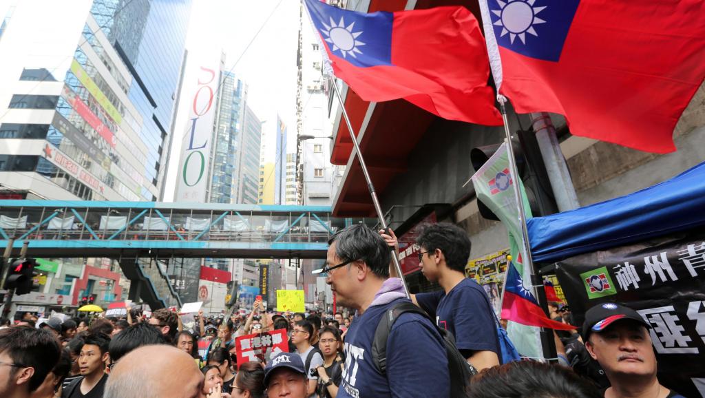 圖為台灣民眾2019年6月16日遊行聲援香港反送中示威。
