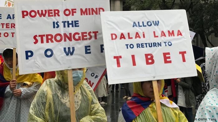 Taiwan 60. Jahrestag Tibetischer Aufstand | Demo in Taipeh (DW/W. Yang)