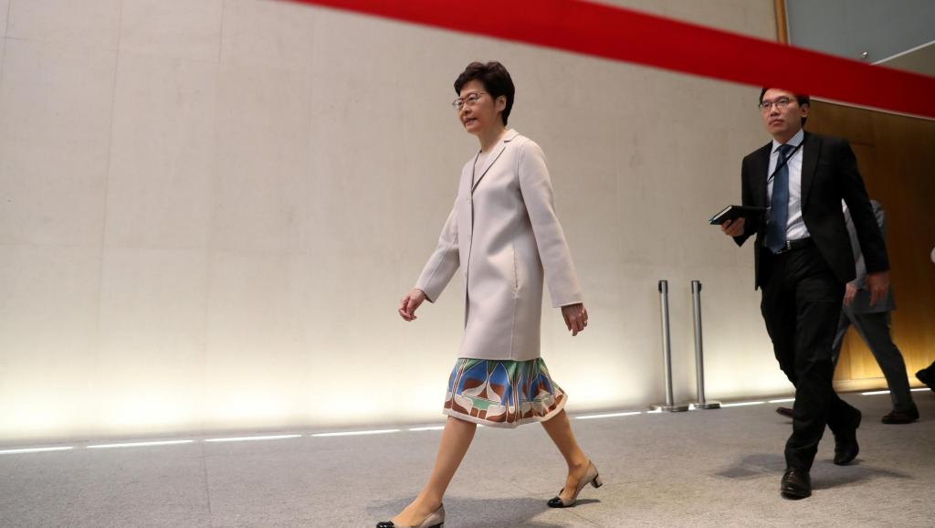 林郑月娥势力还在得"护航"香港立法会弹劾遭否决