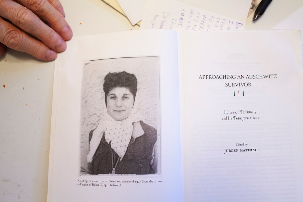 海倫·施皮策的照片，出自維斯尼亞收藏的一本專訪施皮策的書，他管她叫“齊皮”。