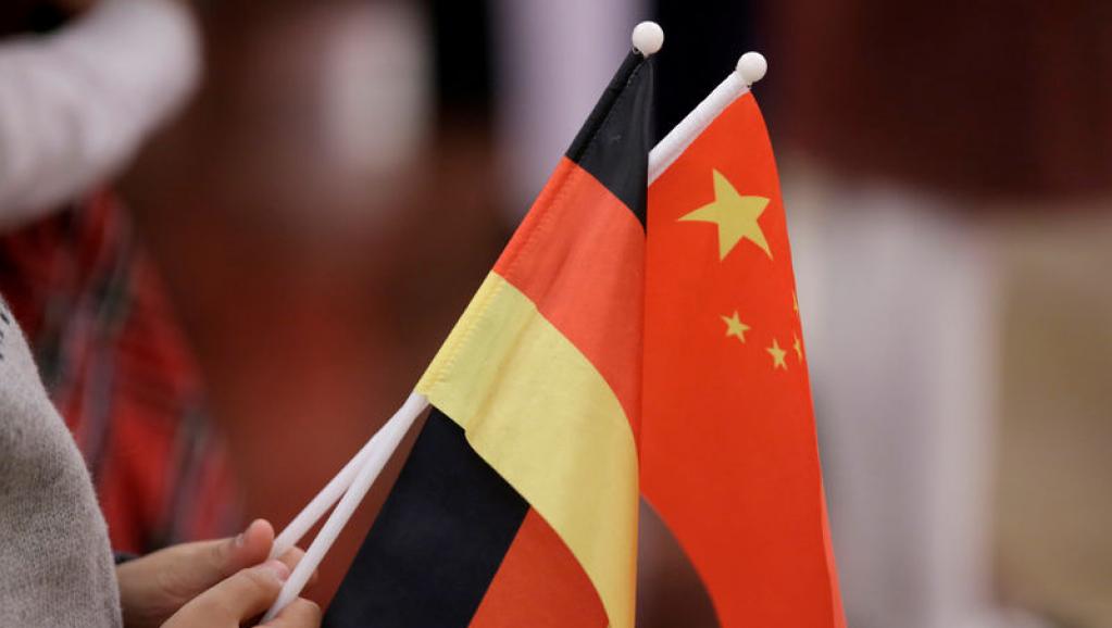 德國與中國國旗資料圖片