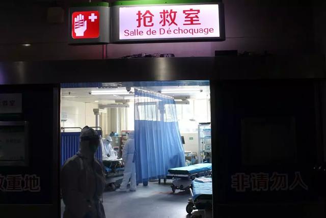 武漢首例用ECMO救治重症肺炎，“肺功能恢複到完全正常是不可能的”