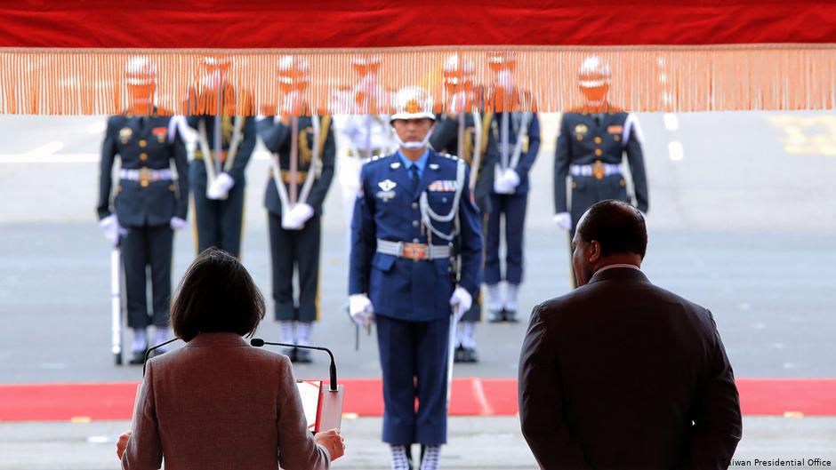 Der taiwanesische Präsident Tsai Ing Wen trifft Eswatini-König Mswati III 