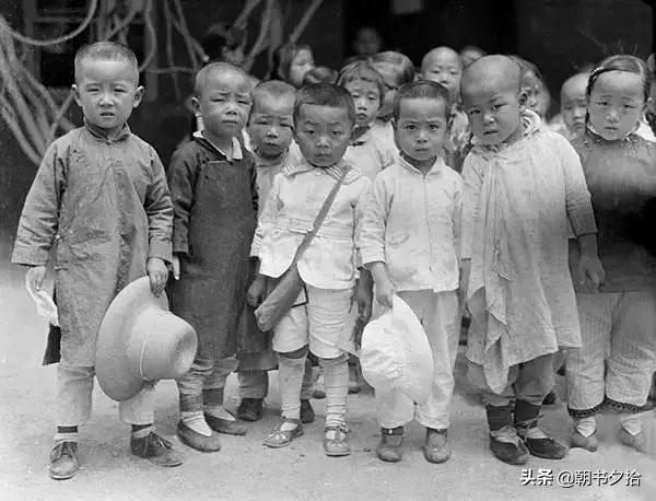 美攝影師死後多年其拍攝的舊中國照片才被發現，珍貴充滿曆史滄桑