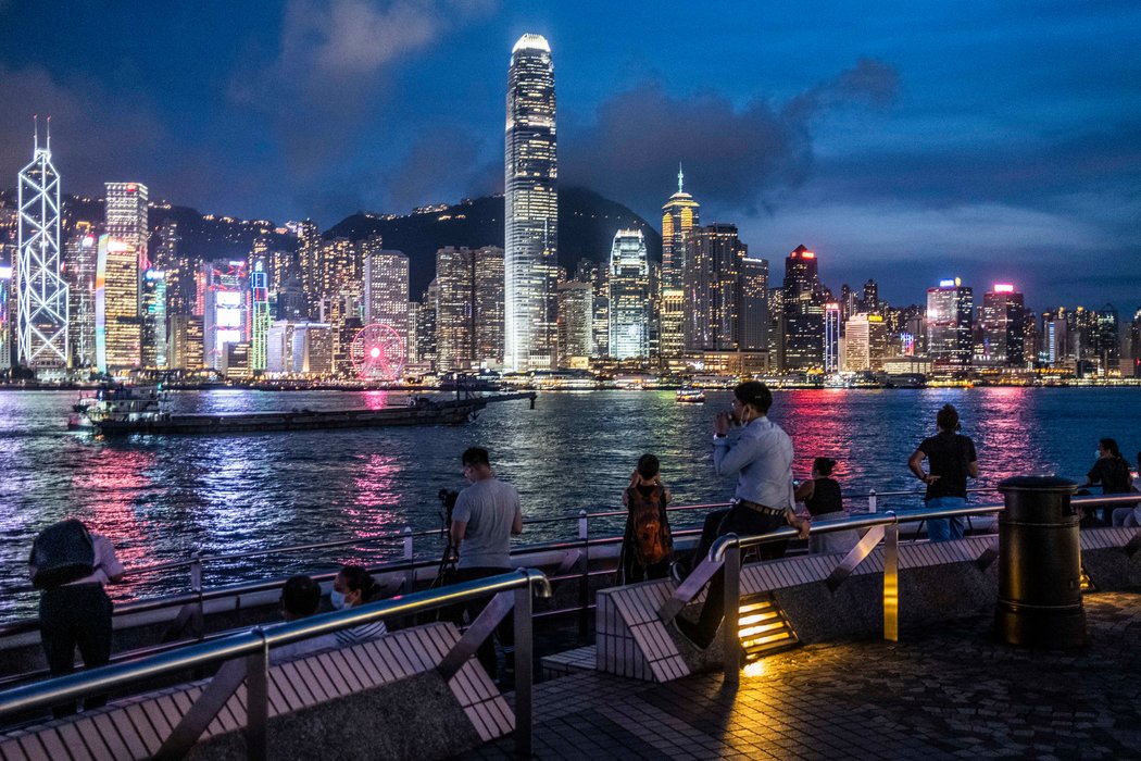 北京敢于在香港强推新国安法，赌的是什么？