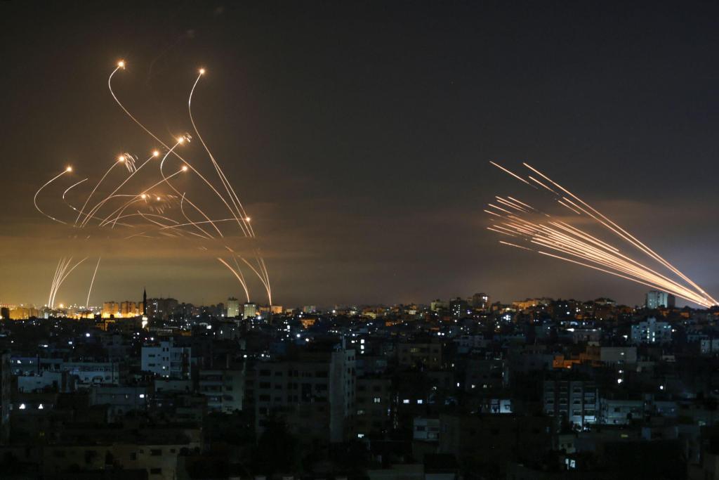 以色列军方：已有近3700枚火箭弹从加沙地带射向以色列