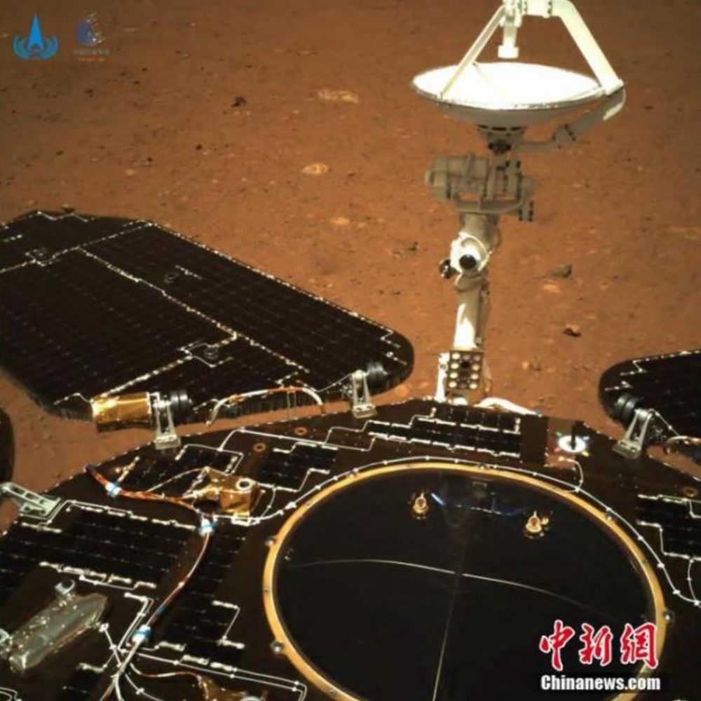 揭秘中国"祝融号"火星车：配四只翅膀 采用主动悬架