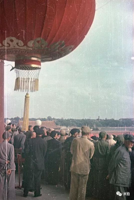 传奇摄影师，1000张罕见照片，记录70年前的中国