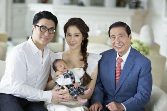 香港第一好命儿媳，3年生3个娃掌握继承权