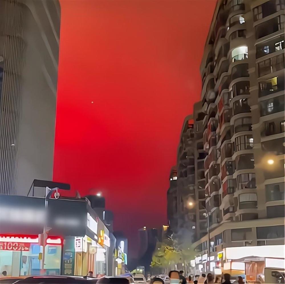 福建福州上空出现“红色天象” 和此前浙江舟山情况类似