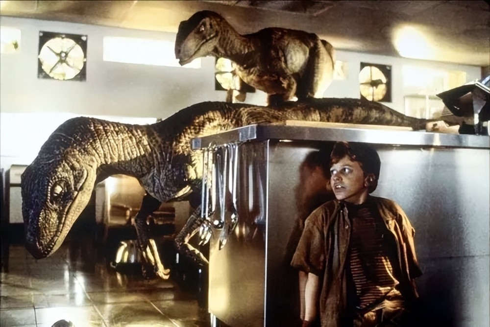 回望《侏罗纪公园》，一切源于33年前的一个奇思