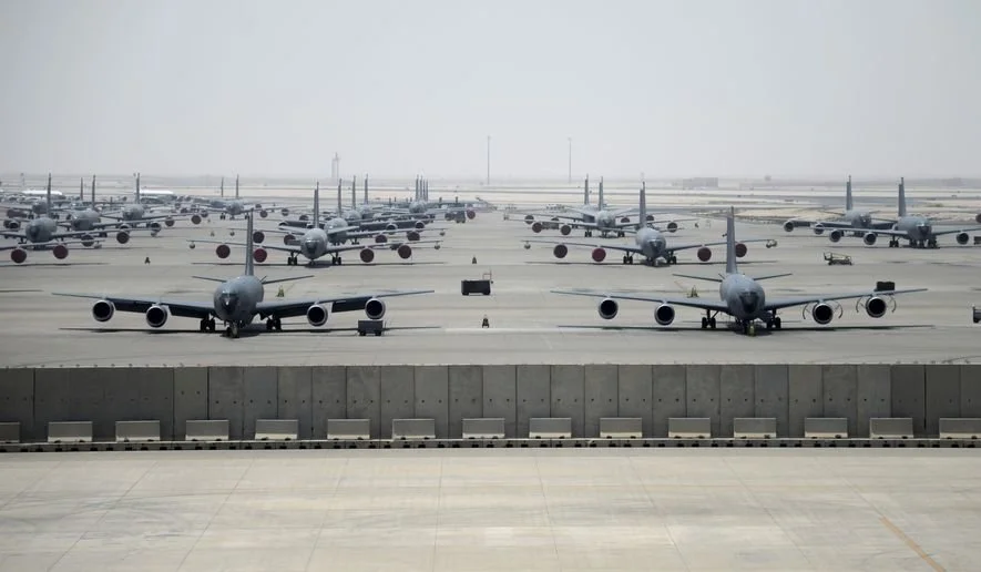 卡塔尔的乌代德空军基地